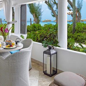 Colony Club Hotel – Family & Friends